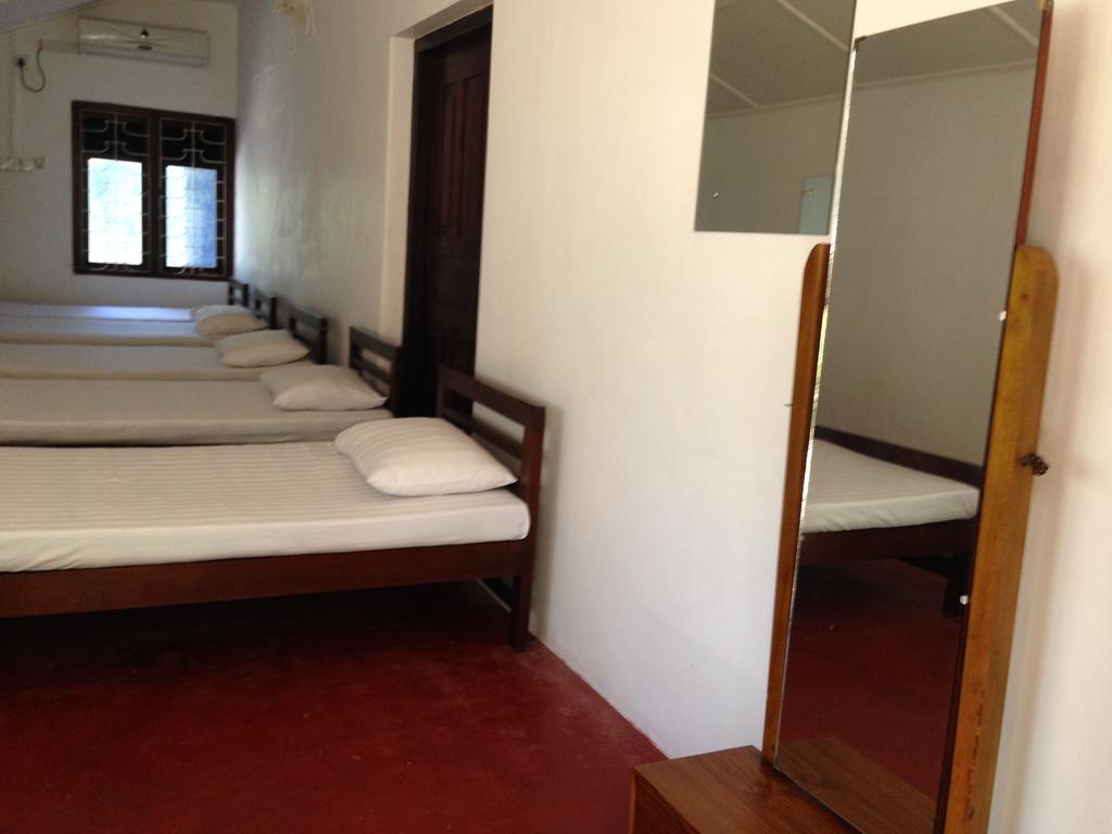 Hotel Hamilton House Negombo Zimmer foto